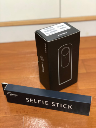 RICOH THETA Vとセルフィースティック | real-statistics.com