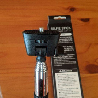 RICOH THETA Vとセルフィースティック