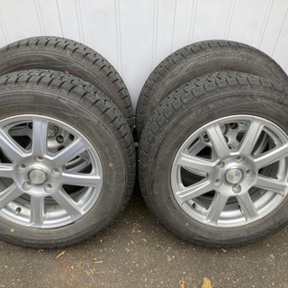 195／65R15 ダンロップ スタッドレスタイヤ