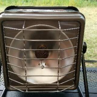 【受付停止中】ワームⅡ　１０時間ガスストーブ　キャンプ　ユニフレーム