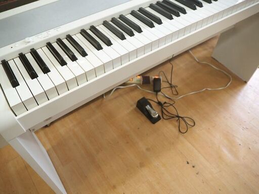 苫小牧発◇KORG（コルグ） B1 電子ピアノ 88鍵 キーボード 2016年製 ...