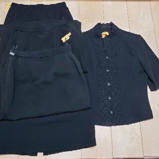 礼服、喪服   スーツ、４点セット値下げ￥1000→