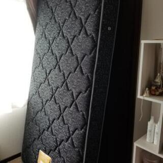 新品マットレス　シングル
