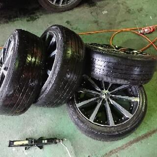 【さらに値下げ】VOXY 215/45/R18  ｺｽﾐｯｸ ｻｳﾞｧﾃｨｰﾆ ｳﾞｧﾈｯｻ 