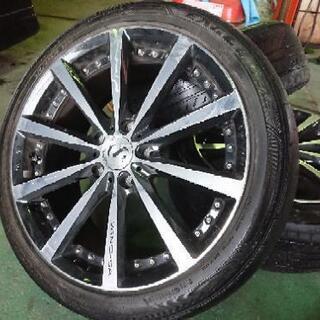 【さらに値下げ】VOXY 215/45/R18  ｺｽﾐｯｸ ｻｳﾞｧﾃｨｰﾆ ｳﾞｧﾈｯｻ 