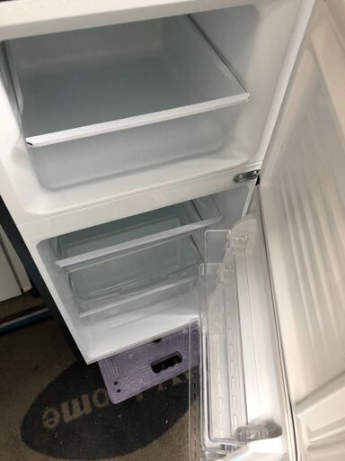 ☆中古 激安！！ Haier　ノンフロン冷凍冷蔵庫　121L　JR-N121A形　2017年製　DJ020￥8,000！！