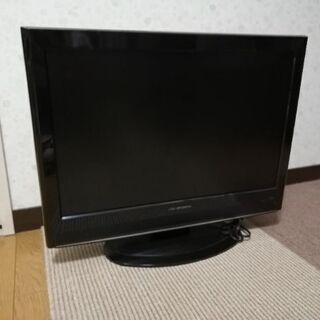 2008年式　22インチ　液晶テレビ