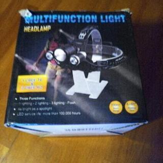 新品 LEDヘッドランプQiiluヘッドライト超高輝度アウトドアライト