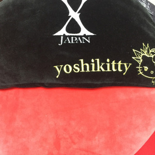X JAPAN   yoshikitty クッション 足入れ