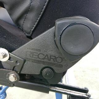 購入決まりました レカロシートSR3 100系ハイエース シートレール付き