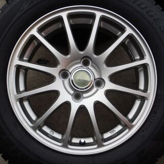 エコフォルム　１５インチ　スタッドレス　ノート、ティーダ、デミオ