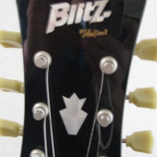 値下げしますエレキギター&小型アンプ&ヘッドホン