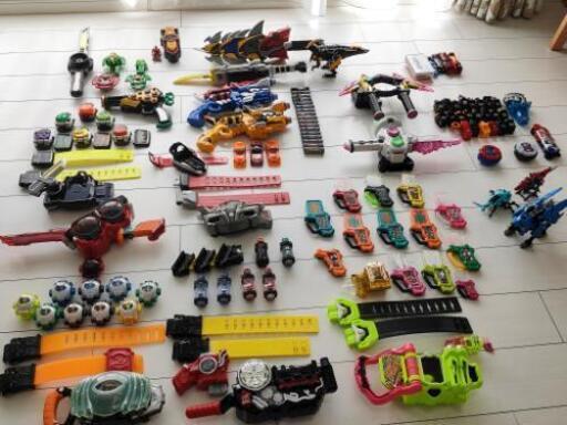【取引中】仮面ライダーや戦隊シリーズのベルト等\u0026ゾイド