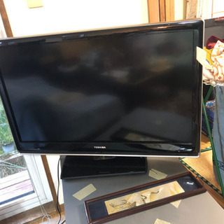 東芝　REGZA