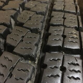 TOYO DELVEX M919 225/90R17.5 127/125L 17.5インチ トラックタイヤ 