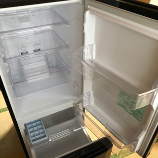 三菱冷凍冷蔵庫　146L  