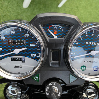 最終値下げ gn1252f 状態良 交換可能 125cc バイク スズキ 低走行 1000