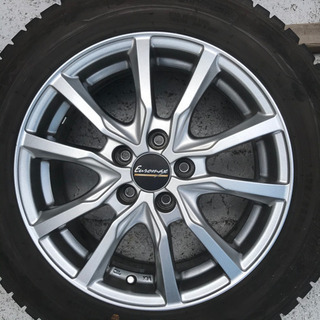 車のパーツ MANARAYSPORTS EURO MAX 15×6j 5穴 DUNLOP WINTER MAXX 175 
