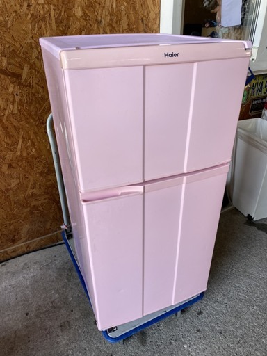 C１０１９　ピンク　ハイアール　２ドア冷蔵庫　９８L