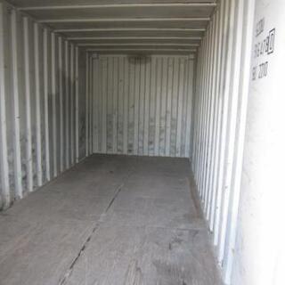 海上コンテナ20フィート 1台  ③