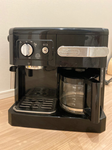 【値下げ！！美品】デロンギ　コーヒーメーカー