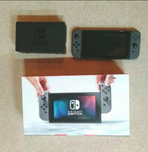 【美品】ニンテンドーSwitchスイッチ本体のみ　ブラック