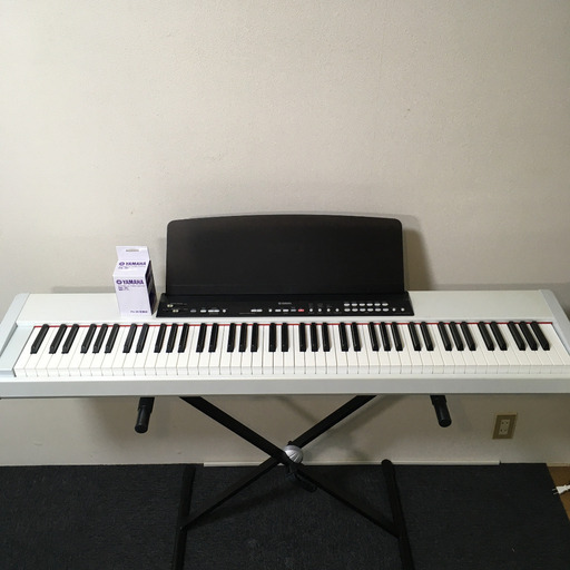 ヤマハ YAMAHA ステージピアノ P-90 大変珍しいです！美品！ スタンド・アダプター・ペダル新品！