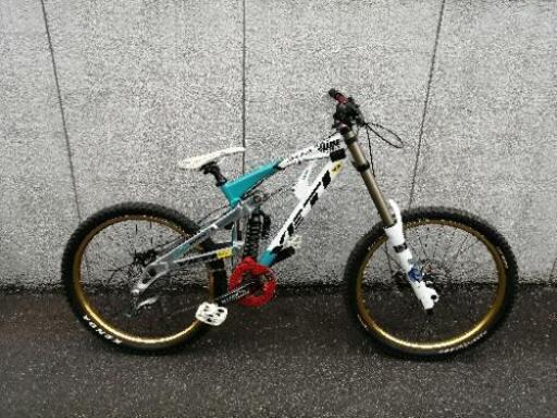 ダウンヒルバイク  YETI（イエティ）マウンテンバイク MTB 26インチ
