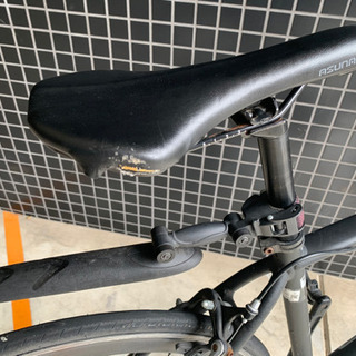 マッドブラック ロードバイク引越しのためお譲りします。