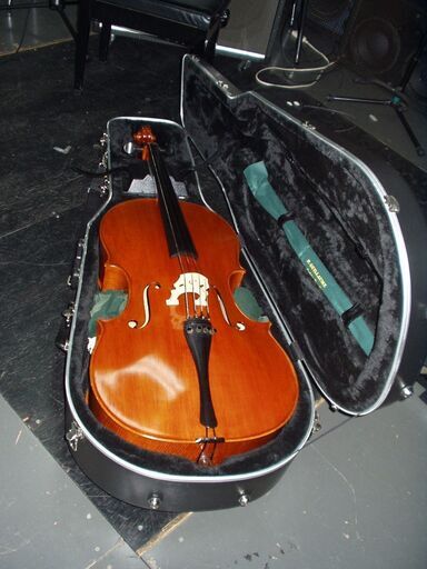 チェロ　鈴木バイオリン製チェロ№76（1986年製）　ハードケース・弓・松脂・教則本セット