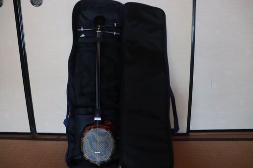 【美品】初心者用 沖縄三線 楽譜・専用ソフトバッグ付き 美品】初心者用 沖縄三線 楽譜・専用ソフトバッグ付き 【公式通販】
