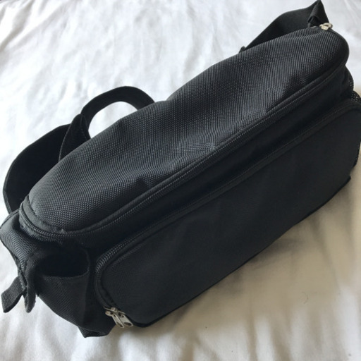 トレーナーズバッグ 新品 未使用 ユニセックス ブラック Yuu 花園町の服 ファッションの中古 古着あげます 譲ります ジモティーで不用品の処分 トレーナーズバッグ 新品 未使用 ユニセックス ブラック Yuu 花園町の服 ファッションの中古 古着あげます 譲ります ジモティーで不用品の処分