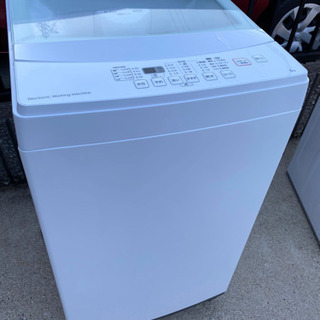お薦め品‼️ニトリ洗濯機6kg 2018年 風乾燥/ガラス蓋/ステンレス槽 