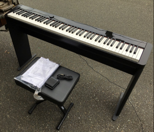 2019年製、取説付き！カシオ 電子ピアノ 88鍵盤 プリヴィア  PX-S1000