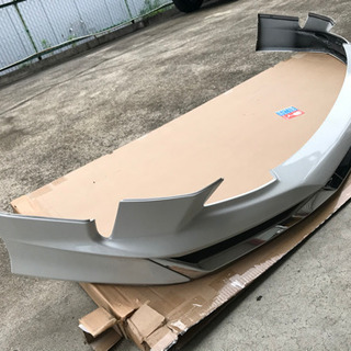 プリウス50後期　フロントスポイラー メーカー:モデリスタ