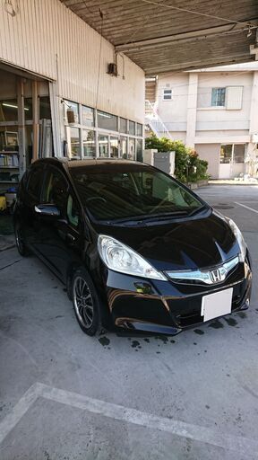 中古車 H24年式 Honda ホンダ 本田 フィットハイブリッド 黒 ブラック Ac At Pw Ps Hddナビ搭載 スタッドレス付 売 りめ 一ツ木のフィットの中古車 ジモティー