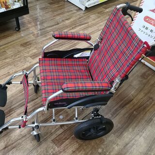 【店頭販売のみ】KADOKURA　車椅子　 入荷しました！！
