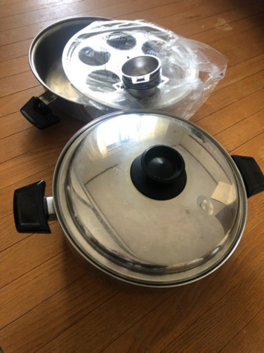 ロイヤルクイーンの鍋。