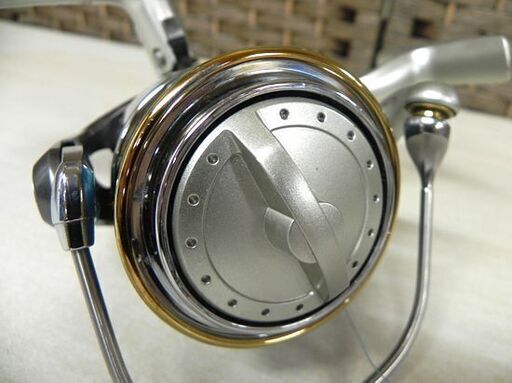 ダイワ スピニングリール CALDIA 4000 初代 カルディア フィッシング