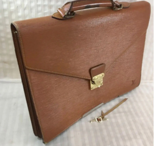 LOUIS VUITTON エピラインのアンバサダー