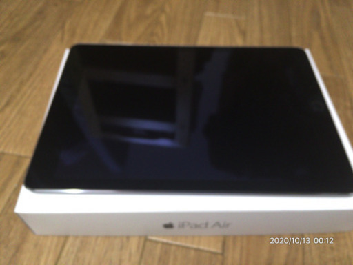 iPad  Air2 wifiモデル16G  シルバー色美品