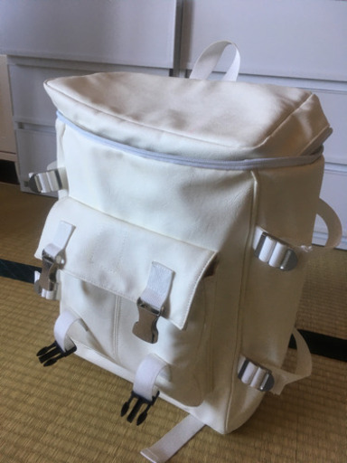 リュック白メンズレディース いおり 知多のバッグ リュックサック の中古あげます 譲ります ジモティーで不用品の処分 リュック白メンズレディース いおり 知多のバッグ リュックサック の中古あげます 譲ります ジモティーで不用品の処分