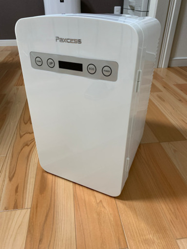 オリジナルデザイン手作り商品 【美品】Paxcess ポータブル冷蔵庫 冷温