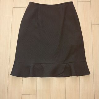 【3月1日まで】スーツ スカート２枚付き☆ 入学式✨卒業式もこれで🎵