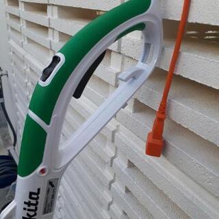電動草刈り機