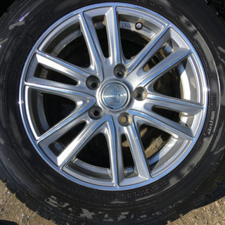 15インチ セレブロCEREBRO 15X6.0J 114.3 5穴 +53 195/65R15 スタンドレスタイヤ付き ノア ステップワゴン アクセラ等
