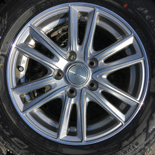 15インチ セレブロCEREBRO 15X6.0J 114.3 5穴 +53 195/65R15 スタンドレスタイヤ付き ノア ステップワゴン アクセラ等