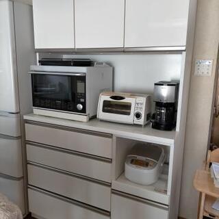 食器棚