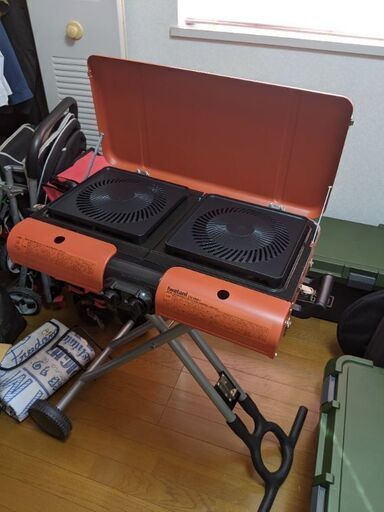 Iwatani スタンド型BBQグリル グリルスター  CB-SBG-1