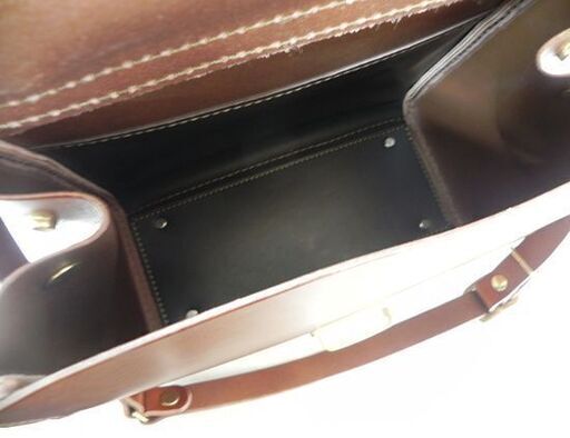 美品 HERZ 棒屋根2wayクラシックショルダー チョコ ラティーゴ(ハード